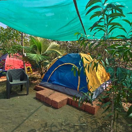 Sea Touch Beach Resort Harihareshwar ภายนอก รูปภาพ